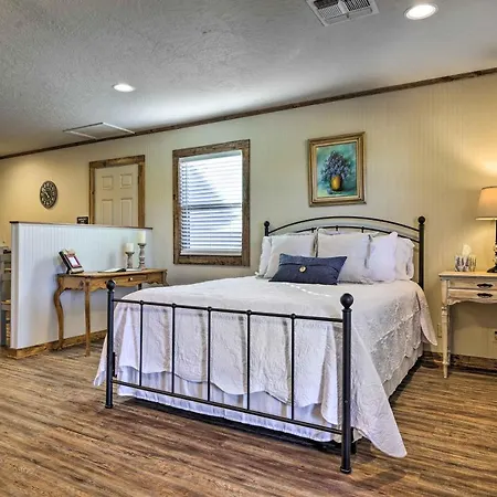 Cozy Fredericksburg Studio Near Wineries! Exterior foto
