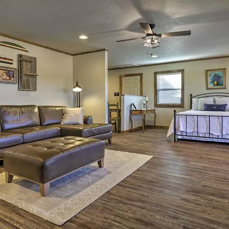 Cozy Fredericksburg Studio Near Wineries! Exterior foto