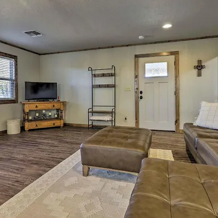 Cozy Fredericksburg Studio Near Wineries! Exterior foto