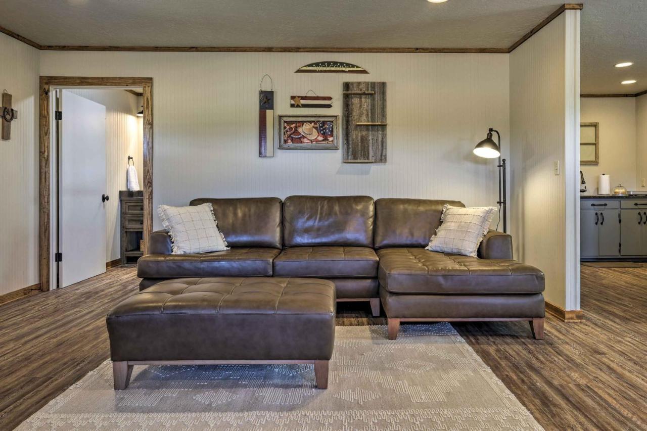 Cozy Near Wineries! Fredericksburg