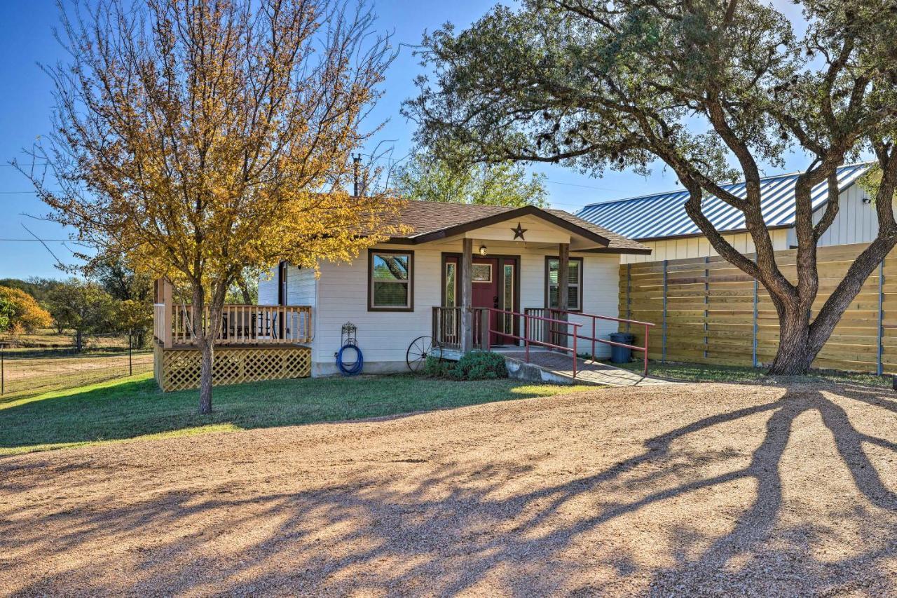 Cozy Near Wineries! Apartment